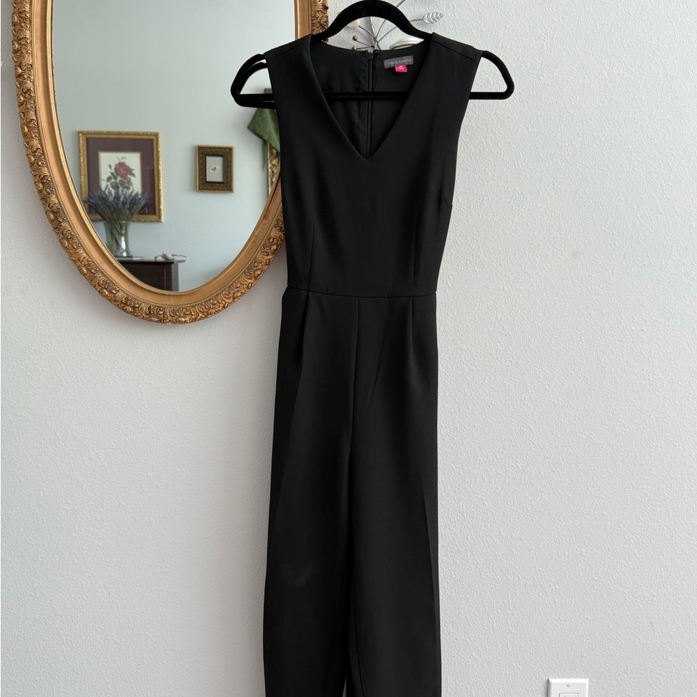 Vince Camuto Black Sleeveless Jumpsuit with V-Neckline